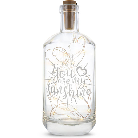 Flaschenlicht mit LED-Lichterkette und Gravur "You are my sunshine"
