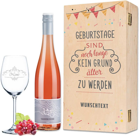 Leonardo Weinglas inkl. bedruckter Holzkiste + Weinflasche - Geburtstage sind kein Grund