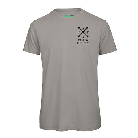 Bedrucktes T-Shirt für Herren - PAPA EST. Kreuzpfeile
