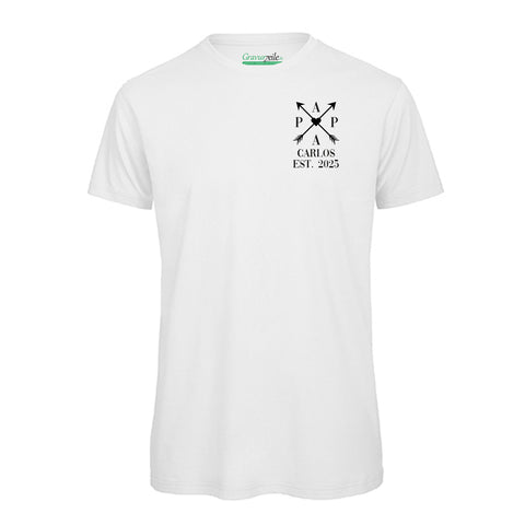 Bedrucktes T-Shirt für Herren - PAPA EST. Kreuzpfeile