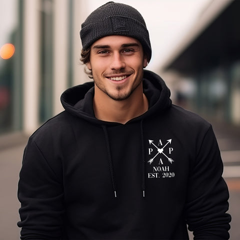 Personalisierter Hoodie für Herren - PAPA EST. Kreuzpfeile