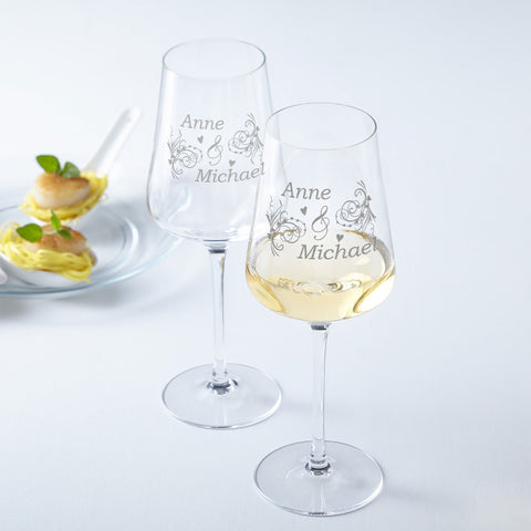 Leonardo Weingläser mit Gravur im "Liebesornament" Design als Set