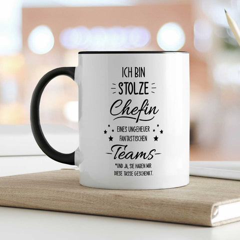 Bedruckte Tasse mit Spruch Stolze Chefin