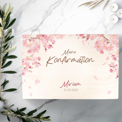 Bedruckte Erinnerungskiste zur Kommunion & Konfirmation - Kirschblüten