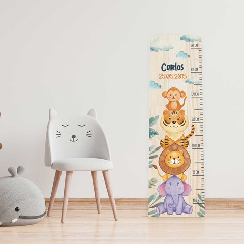 Messlatte mit Namen für Kinder im Dschungeltiere Design