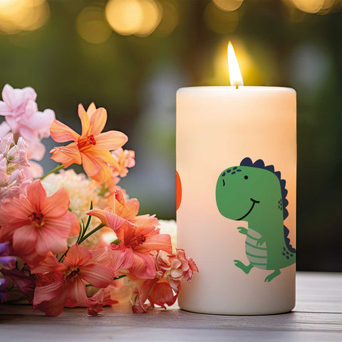 Kleine Geburtstagskerze "Kleine Dinos Geburtstag" mit Namen und Alter