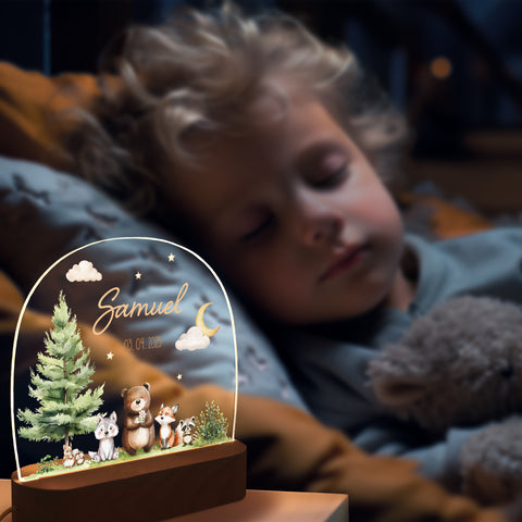 Kinder LED Nachtlicht mit Sockel aus Holz - "Waldfreunde"