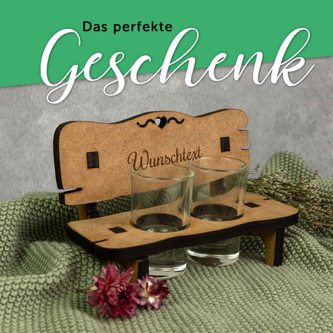 Gravierte Schnapsbank mit Wunschtext + 2 Schnapsgläser
