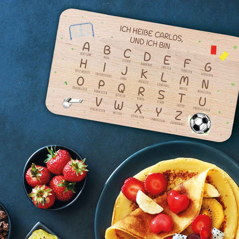 Frühstücksbrettchen mit Druckmotiv & Name - ABC Fußball