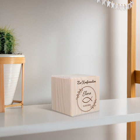 Spardose aus Holz - Fisch Kranz
