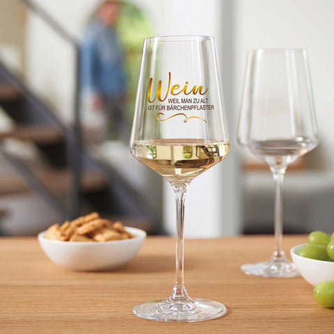 Leonardo Weinglas mit UV-Druck "Wein, weil man zu alt ist für Bärchenpflaster"