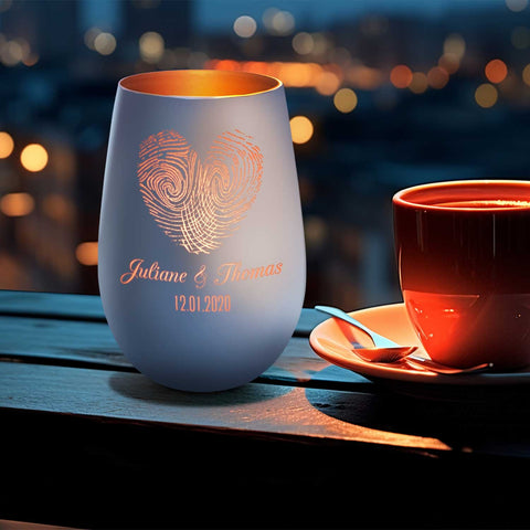 Deko Windlicht aus Glas mit Gravur - Herz Fingerabdruck - Personalisiert mit Namen & Datum