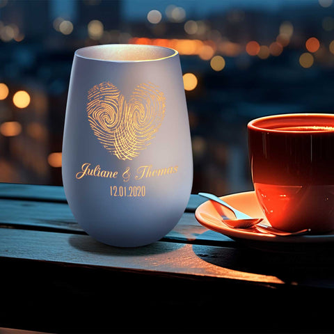 Deko Windlicht aus Glas mit Gravur - Herz Fingerabdruck - Personalisiert mit Namen & Datum