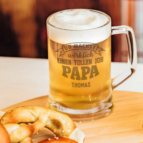 Montana Bierkrug mit Gravur "Du machst wirklich einen tollen Job Papa" mit Namen