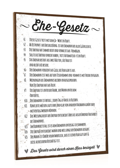 Holzschild mit Spruch Ehe-Gesetz