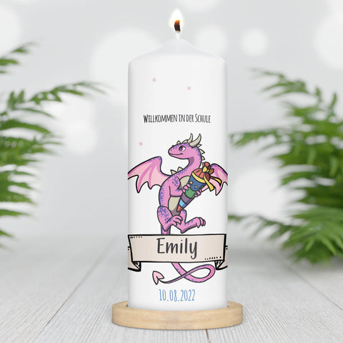 Große Kerze "Drache" mit Namen und Datum zur Einschulung