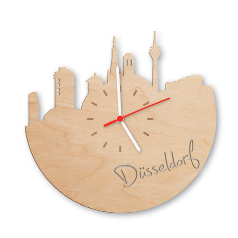 Wanduhr aus Holz Skyline Düsseldorf