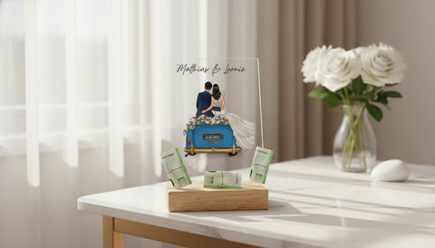 Hochzeitsauto auf Acrylglas - Personalisiertes Geldgeschenk zur Hochzeit - Lifestyle-Szene