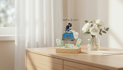 Hochzeitsauto auf Acrylglas - Personalisiertes Geldgeschenk zur Hochzeit - Lifestyle-Szene