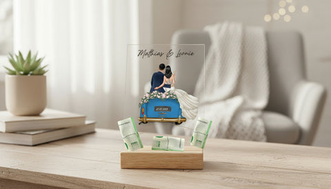 Hochzeitsauto auf Acrylglas - Personalisiertes Geldgeschenk zur Hochzeit - Lifestyle-Szene