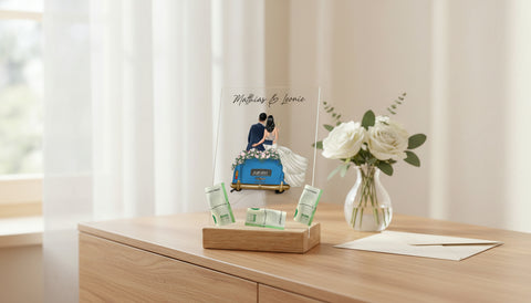 Hochzeitsauto auf Acrylglas - Personalisiertes Geldgeschenk zur Hochzeit - Lifestyle-Szene