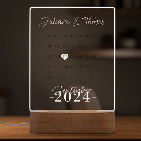 Beleuchtetes Acrylglas - Kalender - Personalisiertes Geschenk mit Namen & Datum