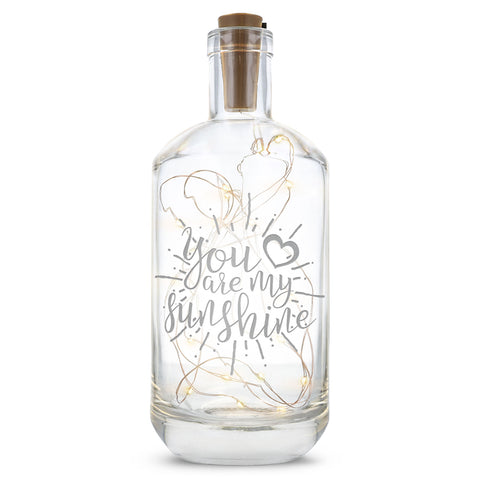 Flaschenlicht mit LED-Lichterkette und Gravur "You are my sunshine"