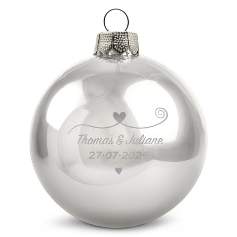 Gravierte Weihnachtskugel - Paar verliebt