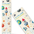 Messlatte mit Namen für Kinder im Rakete Design