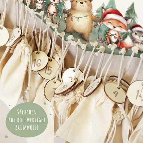 Personalisierter Adventskalender aus Holz mit Druckmotiv & Namen - Winterhütte