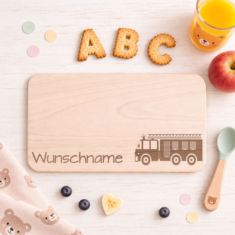 Frühstücksbrettchen für Kinder im " Feuerwehr" Design mit Wunschname