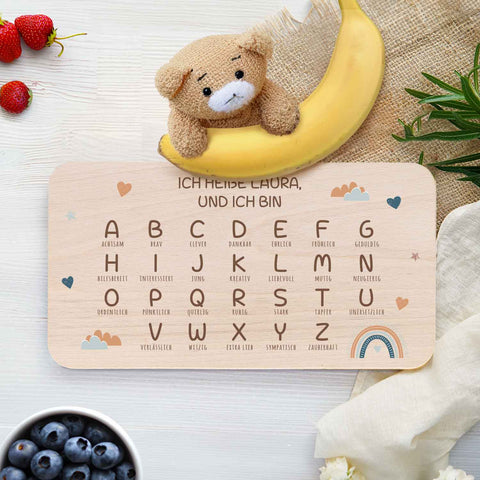 Frühstücksbrettchen mit Druckmotiv & Name - Regenbogen ABC