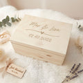 Erinnerungskiste mit Gravur im Wedding Love Design - zur Hochzeit als Andenken