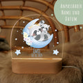 Kinder LED Nachtlicht mit Sockel aus Holz - "Mond Tiere" GRAVURZEILE – Bild 24