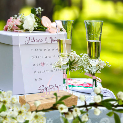 Kalender auf Acrylglas - Personalisiertes Geschenk mit Namen & Datum