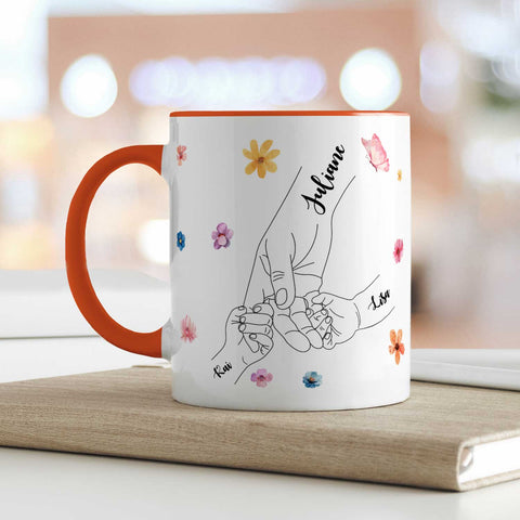 Bedruckte Tasse - Hände halten Mama Oma - Geschenk zum Muttertag