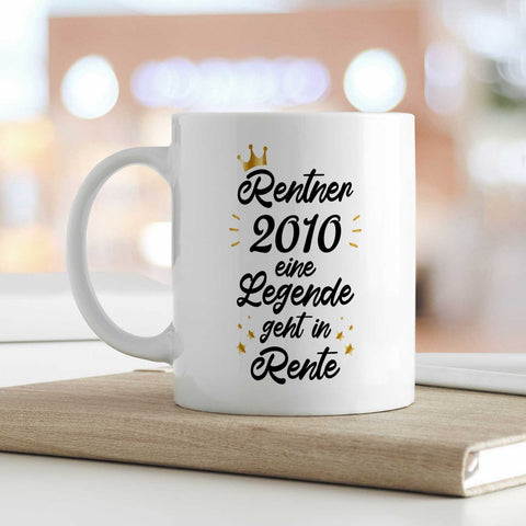Bedruckte Tasse mit Spruch Rentner/Rentnerin 2025