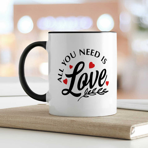 Bedruckte Tasse mit Spruch - All you need is love