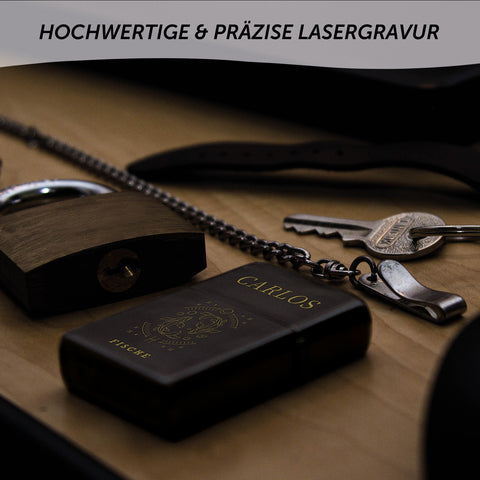 GRAVURZEILE x ZIPPO Personalisiertes Sturmfeuerzeug - Sternzeichen - Windfest und Langlebig - Nachfüllbar