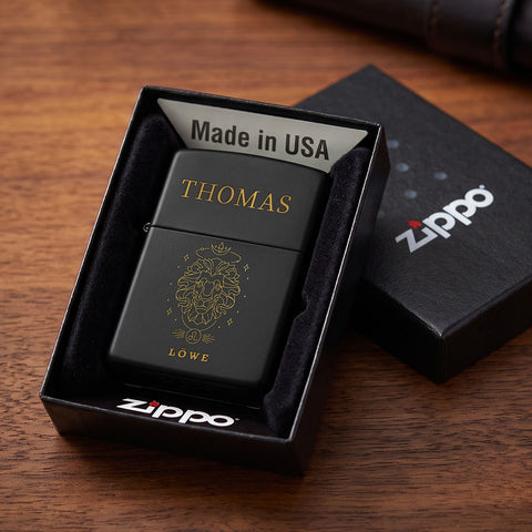 GRAVURZEILE x ZIPPO Personalisiertes Sturmfeuerzeug - Sternzeichen - Windfest und Langlebig - Nachfüllbar