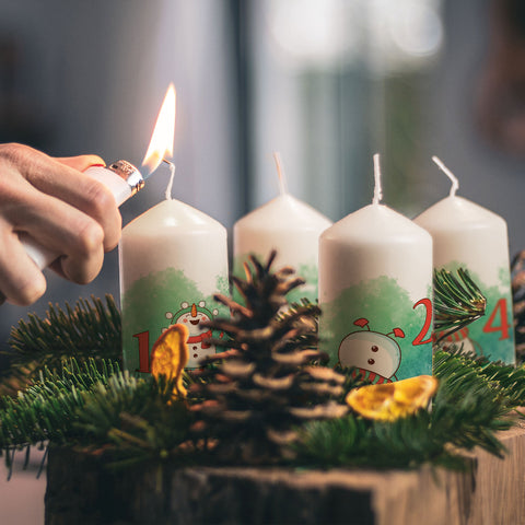 Kleine Kerzen - Advent Schneemann - Adventskerzen im 4er Set