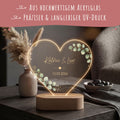 GRAVURZEILE Beleuchtetes Acrylglas - Eukalyptuskreis & Herzmotiv - Personalisiert mit Namen & Datum - Geschenk zur Hochzeit, Jahrestag & Valentinstag - 17 cm, 14,5 cm