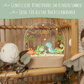 Kinder LED Nachtlicht mit Sockel aus Holz - "Dinogruppe" GRAVURZEILE – Bild 3
