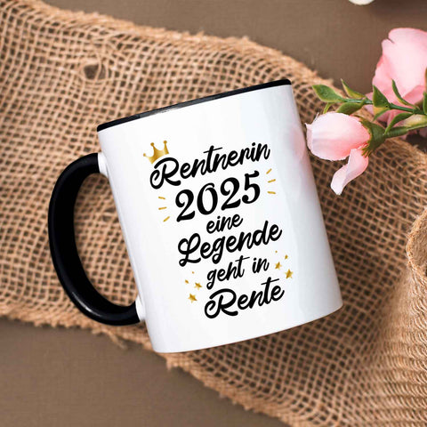 Bedruckte Tasse mit Spruch Rentner/Rentnerin 2025