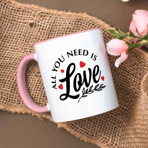 Bedruckte Tasse mit Spruch - All you need is love