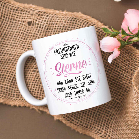 Bedruckte Tasse mit Spruch Freundinnen sind wie Sterne