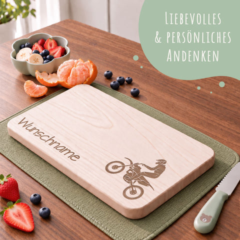 Frühstücksbrettchen für Kinder im " Motorrad" Design mit Wunschname