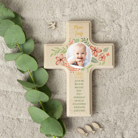 Personalisierbares Holzkreuz zur Taufe Konfirmation oder Kommunion - Mit eigenem Foto - Blumenkranz