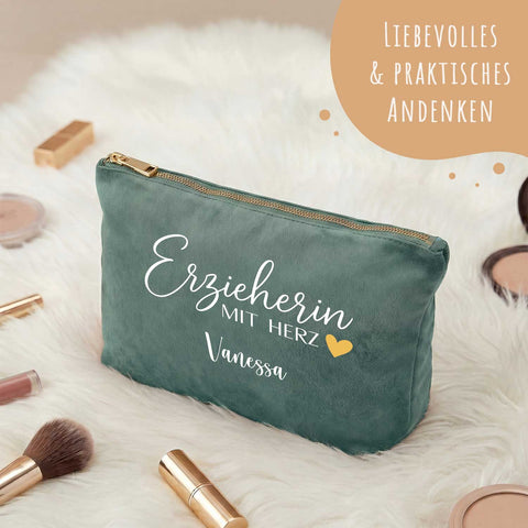 Personalisierte Samt Kosmetiktasche - Erzieherin mit Herz