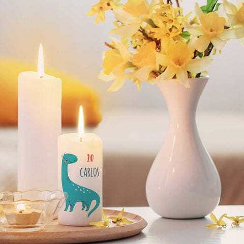 Kleine Geburtstagskerze "Langhals Dinos Geburtstag" mit Namen und Alter